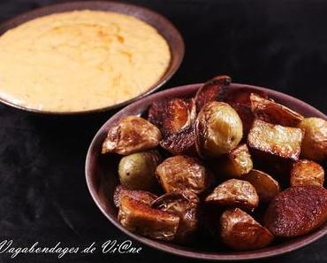 Pommes de terre grenaille et sauce au cheddar