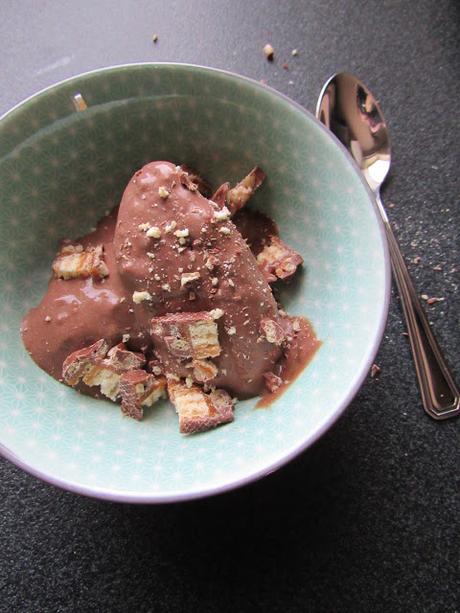 Glace rugissante au chocolat.