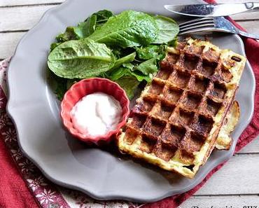 Gaufres de pomme de terre, viande des grisons et sa sauce ciboulette / Potato and beef ham waffle and its chive creme fraiche