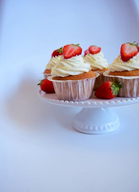 Cupcake vanille ganache montée chocolat blanc