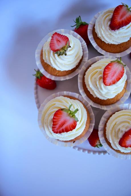 Cupcake vanille ganache montée chocolat blanc