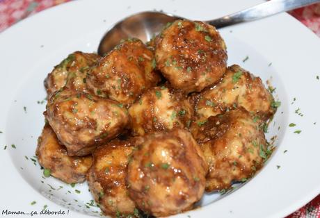 Boulettes de volaille et chair à saucisse au miel et au thym