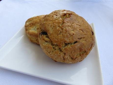 Mes scones au lait de coco et myrtilles