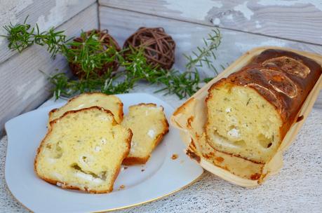 Cake chèvre, miel et romarin