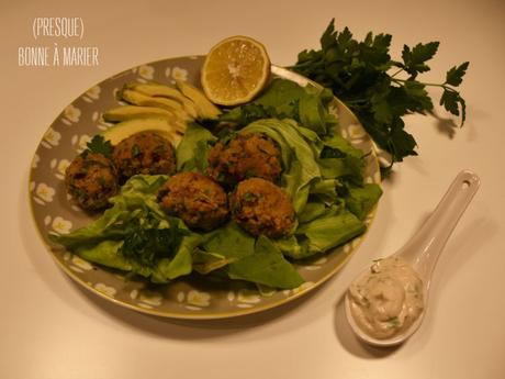 Falafels au four et leur sauce tahini {boulettes libanaises aux pois chiches}