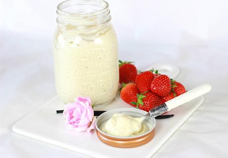 Faire sa chantilly en 2 minutes chrono avec un bocal {« in a Jar »}