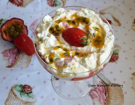 Eton mess aux fraises et fruits de la passion / Strawberry and passion fruit Eton mess