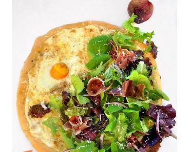 Pizza Blanche Parme, Œuf & Mesclun