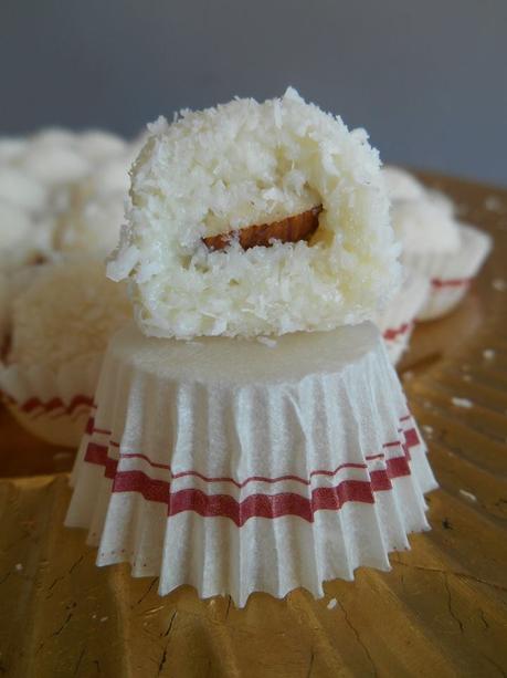 Boules à la Noix de coco façon Raffaello