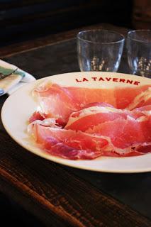 La Taverne - 75 009 Paris