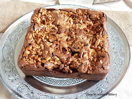 Brownie au beurre de cacahuète et son crunchy de cacahuète / Peanut butter brownie and its peanut crunchy