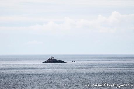 Pointe du raz - Phare de Tévennec -©www.cuisinedetouslesjours.com