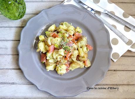 Salade de pommes de terre, truite fumée et graines germées / Potato salad with smoked trout and germed seeds