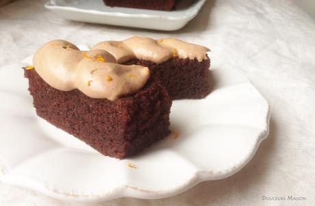 Cake Moelleux au Chocolat Alain Ducasse  dans Chocolat cake-choco-coupe