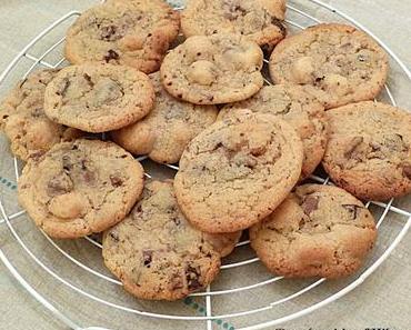 Cookies aux deux chocolats et noix de macadamia / Chocolates and macadamia nuts cookies