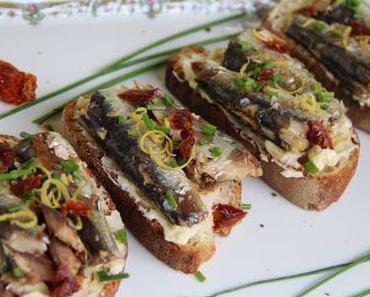 TARTINES DE SARDINES AU BEURRE CITRON