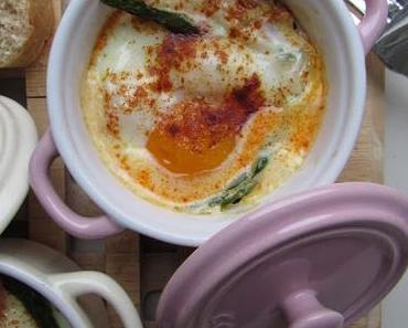 Oeuf cocotte au Chorizo et asperges vertes. [Battle Food #43]