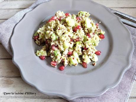 Salade au quinoa, avocat, concombre, feta et grenade / Quinoa, avocado, cucumber, feta and pomegranate salad