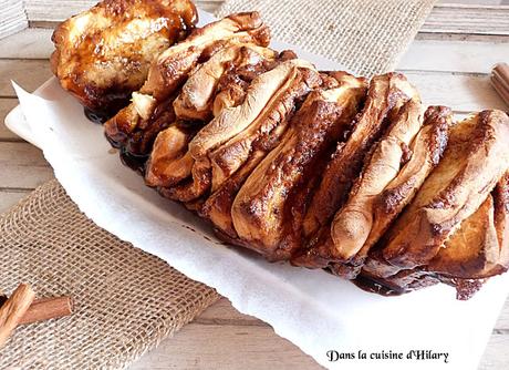 Pulled-apart bread à la cannelle / Cinnamon pulled-apart bread