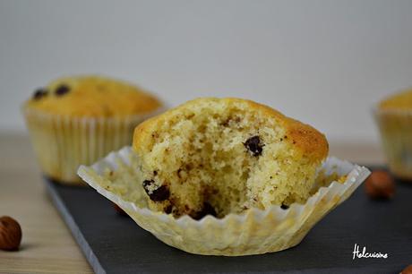 Muffins moelleux aux pépites de chocolat et noisettes