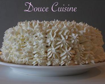Vacherin caramel beurre salé, vanille et cacahuètes caramélisées