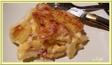 Gratin de Pommes de Terre  à la Pancetta et Cheddar