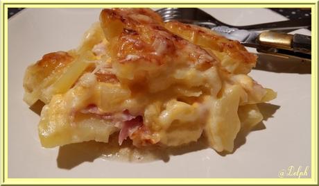 Gratin de Pommes de Terre  à la Pancetta et Cheddar