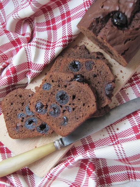 Cake au chocolat & cerises amarena