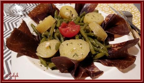 Salade de haricots verts à la viande de grison