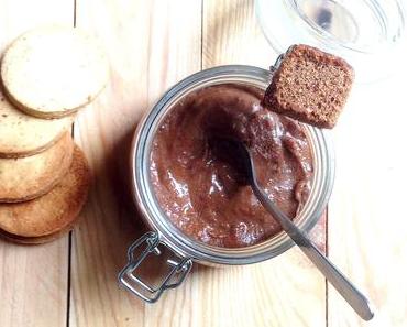 Pâte à Tartiner au Pain d’Épices Chocolat Blanc