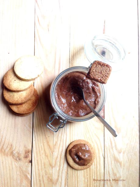 Pâte à Tartiner au Pain d’Épices Chocolat Blanc dans Chocolat pate-a-tartiner-pain-depices