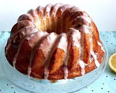 Bundt cake hyper moelleux au citron et à la framboise / Lemon and raspberry bundt cake