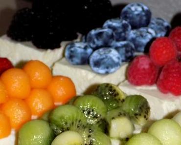 Entremets spéculoos, mousse cheesecake et méli mélo de fruits frais (100% bio)