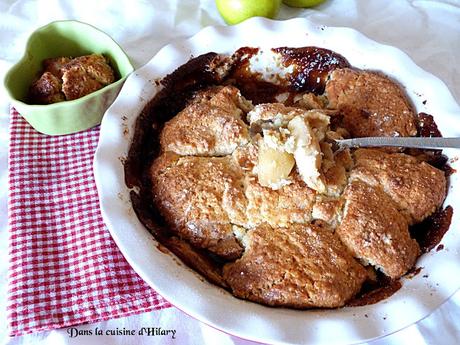 Apple cobbler moelleux et carmélisé à souhait / Apple cobbler, a soft and caramelized delight