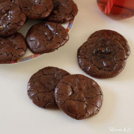 Cookies craquelés aux trois chocolats