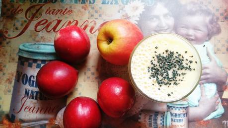 Smoothies avec nectarines et pomme