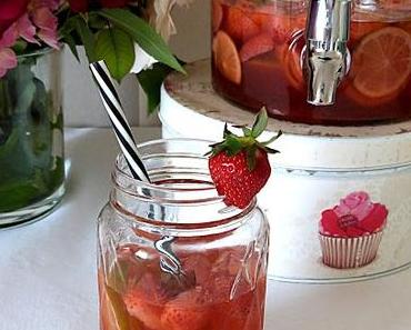 Sangria rosé fraise et citron vert / Strawberry and lime rosé sangria