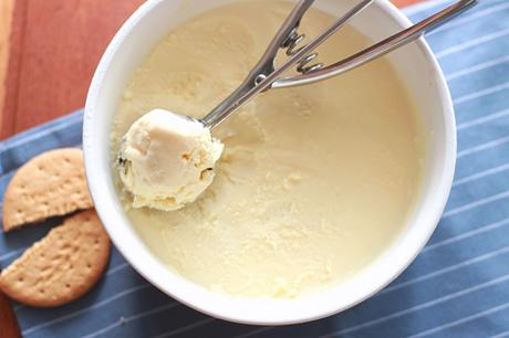 Glace vanille sans sorbetière (sans oeuf)