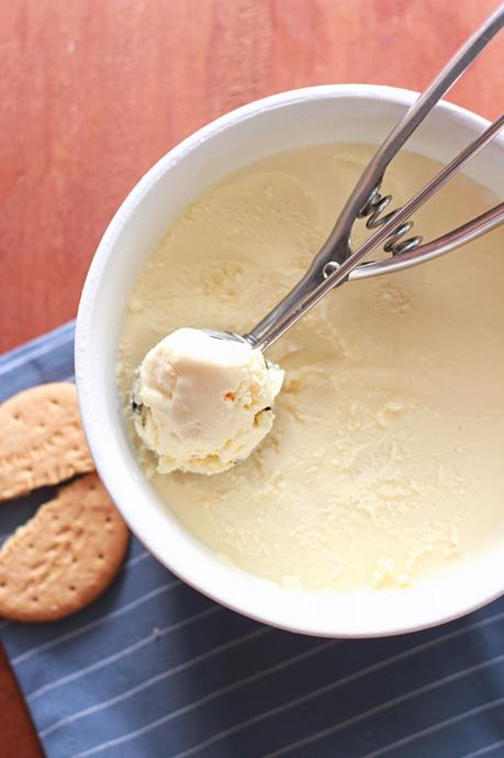 Glace vanille sans sorbetière (sans oeuf)