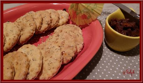 Crackers aux graines de Sésame et tomates séchées