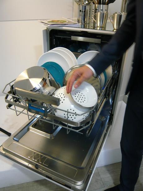Lave-vaisselle à panier-élévateur, Un grand pas pour l'ergonomie des activités domestiques ?