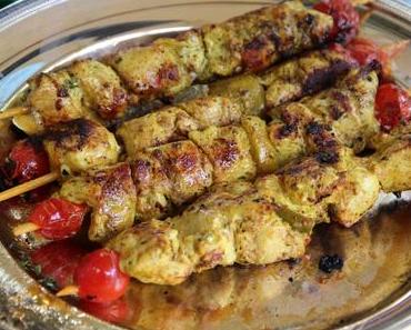 BROCHETTES DE POULET CITRON CURRY, AUTRES VIANDES ET PETITS LEGUMES A LA PLANCHA