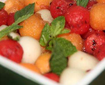 SALADE DE PASTEQUE ET DEUX MELONS A LA MENTHE