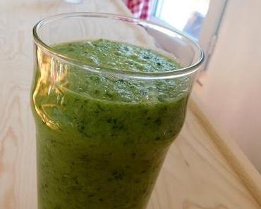Smoothie vert au chou kale