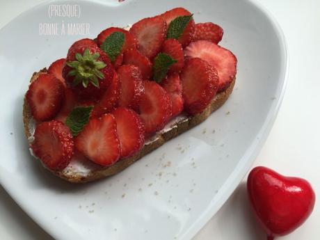 Tartine amoureuse aux fraises ♥