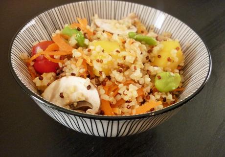 Salade de quinoa, mangue, fèves et citronnelle