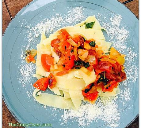 Tagliatelles express aux tomates rôties