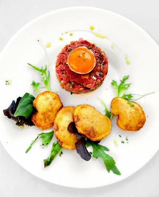 Tartare de Bœuf à l'Italienne & Pommes Soufflées