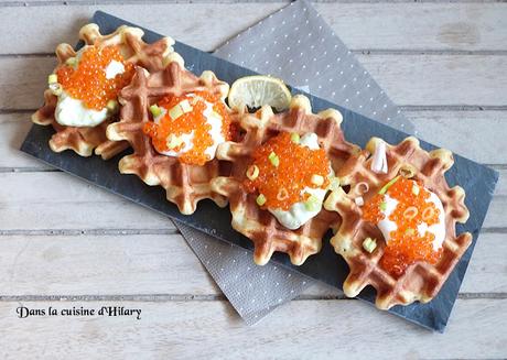 Gaufres et chantillys salées (citron et avocat) aux œufs de truite / Lemon and avocado Chantilly and trout eggs waffles