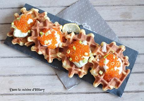 Gaufres et chantillys salées (citron et avocat) aux œufs de truite / Lemon and avocado Chantilly and trout eggs waffles